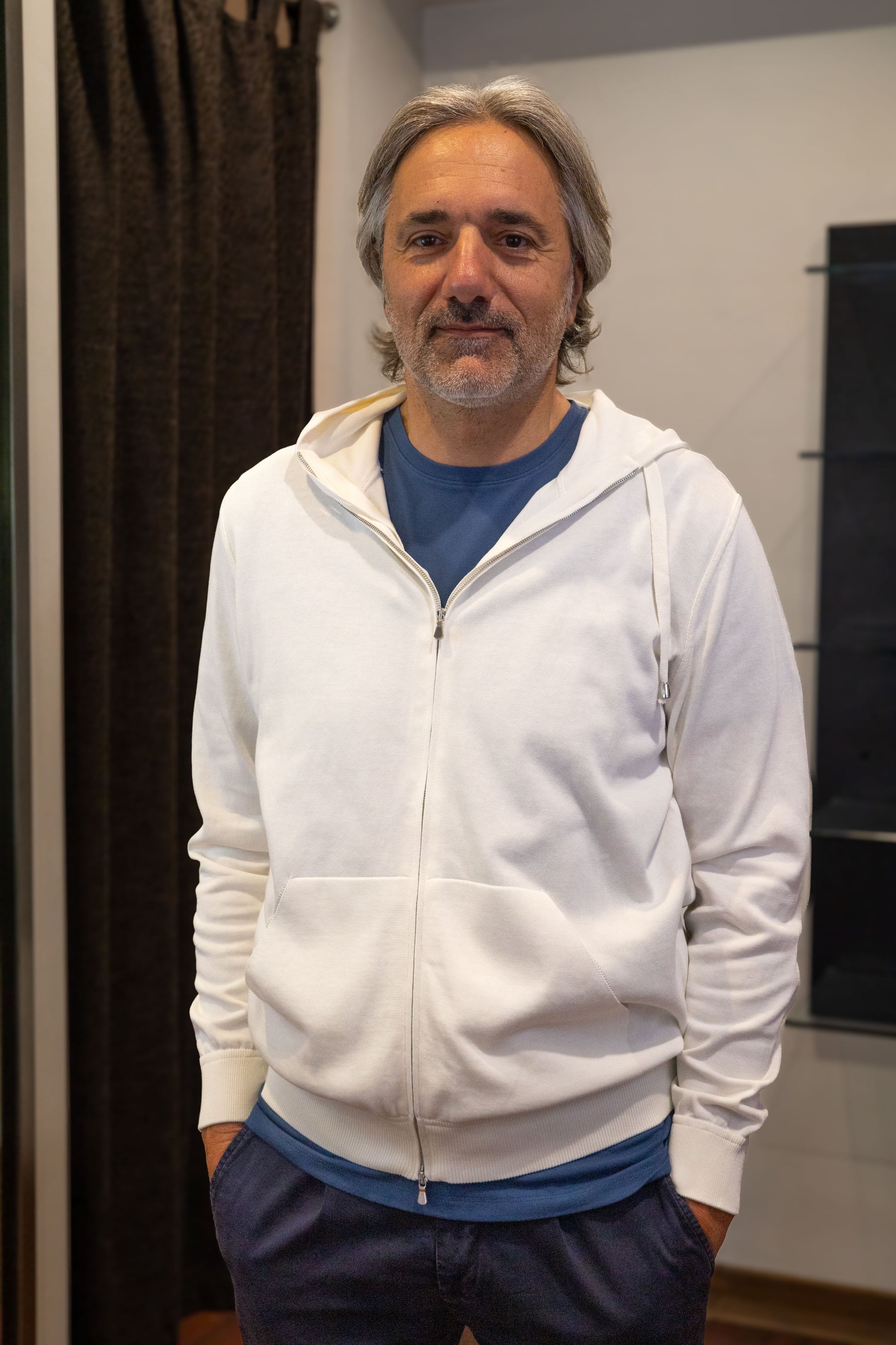 Felpa con cappuccio